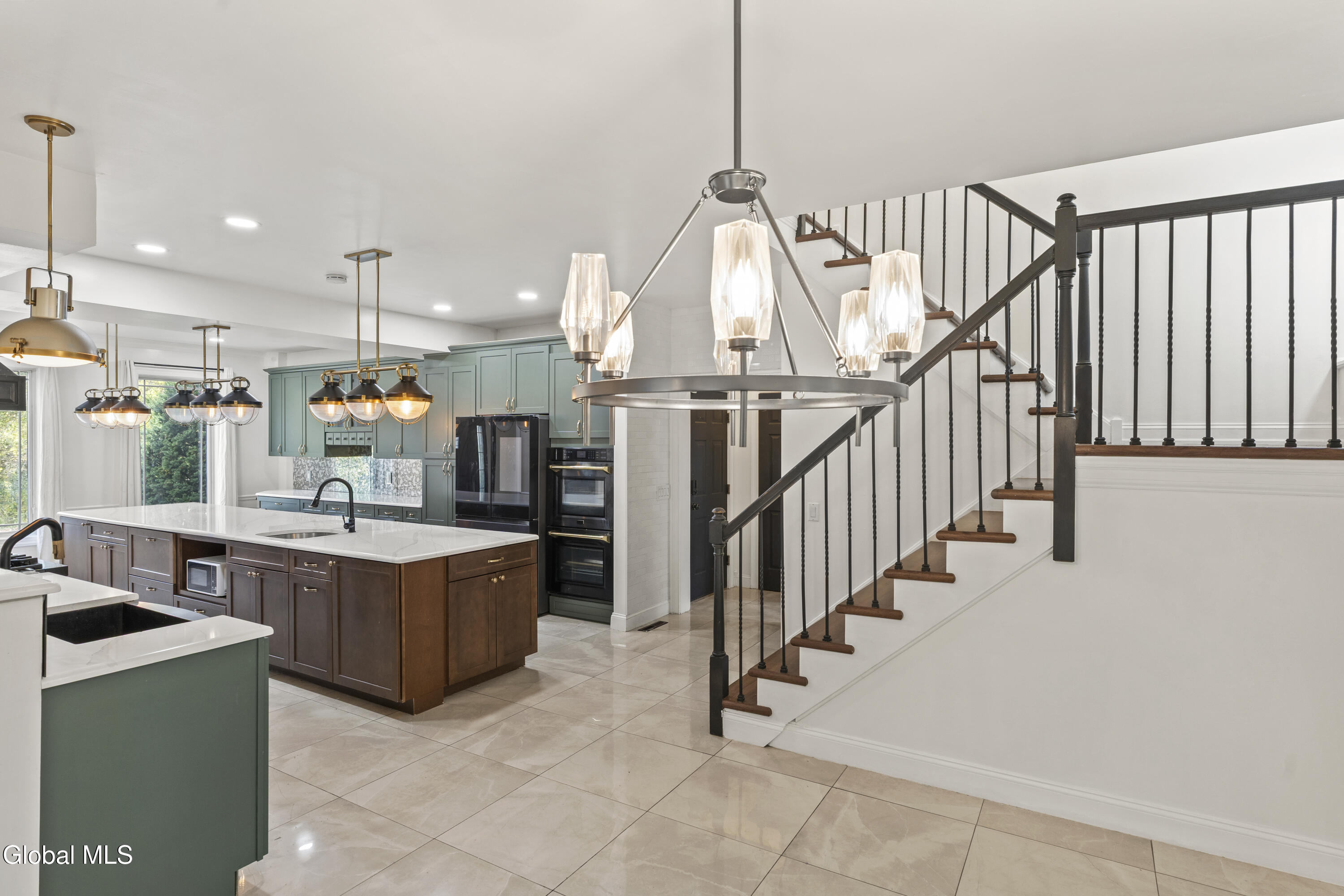 1 Pinecrest Drive Niskayuna NY 12309