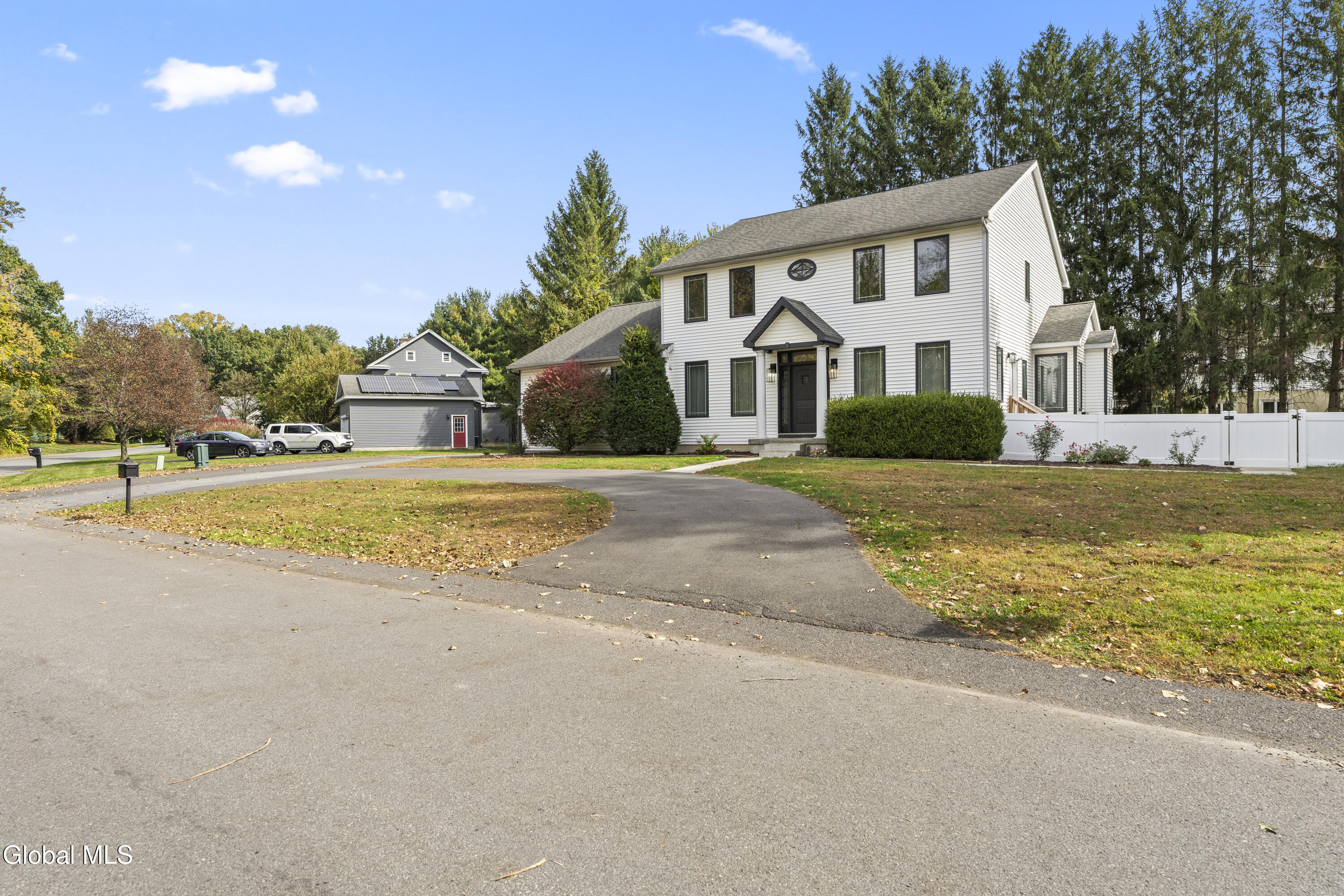 1 Pinecrest Drive Niskayuna NY 12309