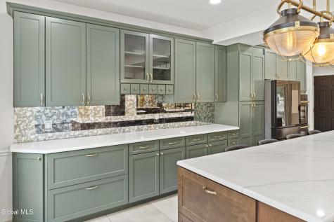 1 Pinecrest Drive Niskayuna NY 12309