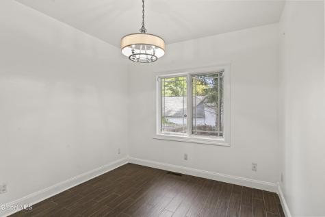 1 Pinecrest Drive Niskayuna NY 12309