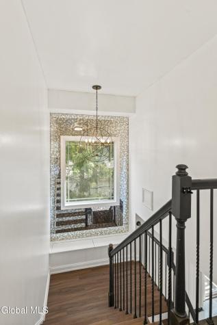 1 Pinecrest Drive Niskayuna NY 12309