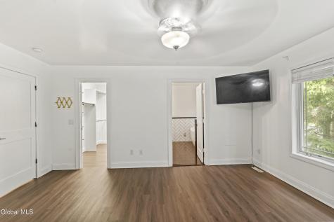 1 Pinecrest Drive Niskayuna NY 12309