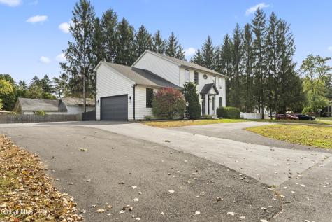 1 Pinecrest Drive Niskayuna NY 12309