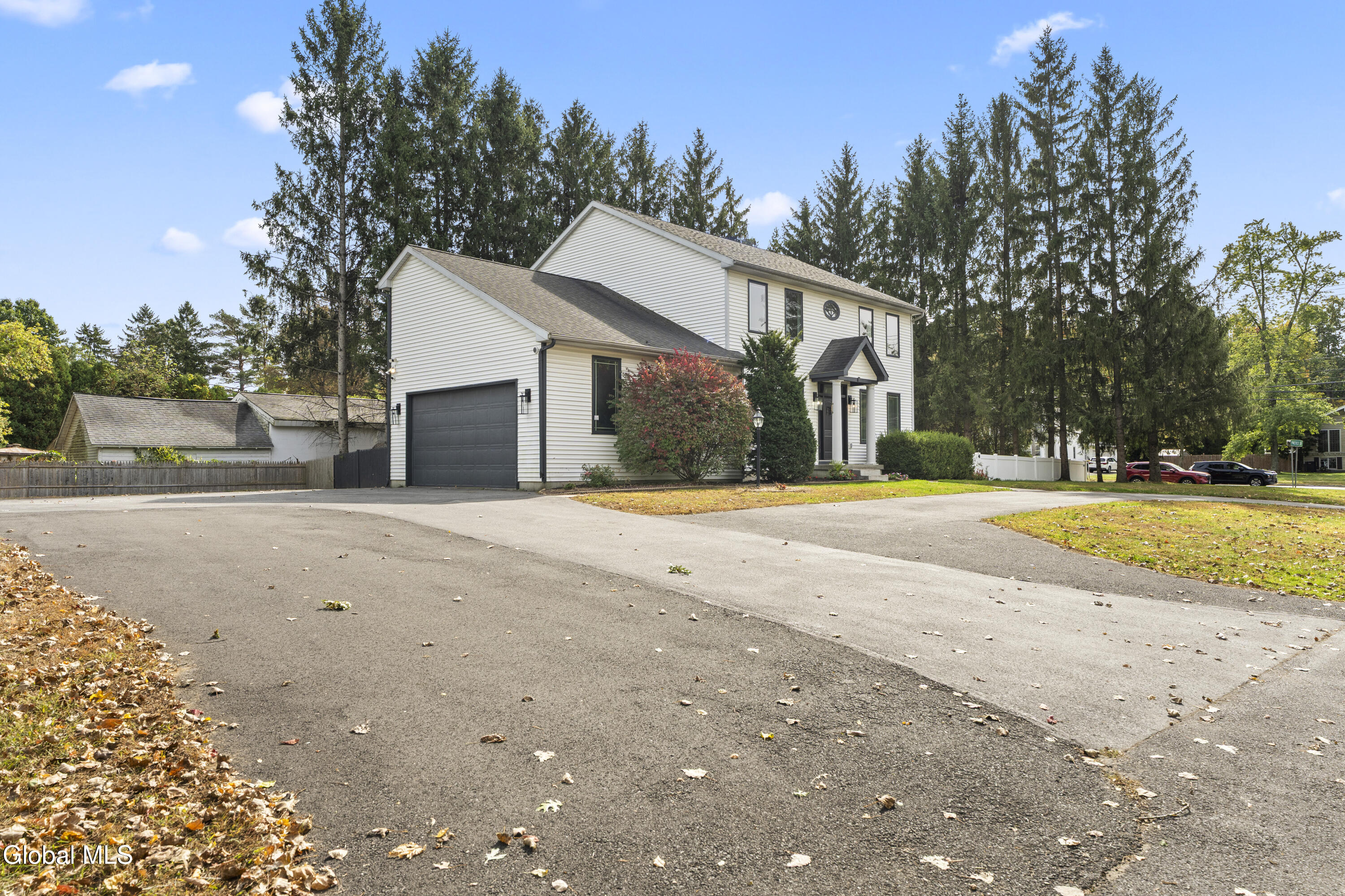 1 Pinecrest Drive Niskayuna NY 12309