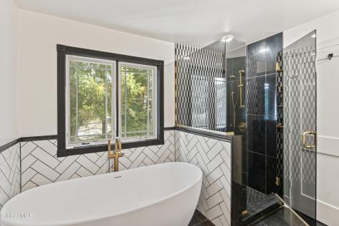 1 Pinecrest Drive Niskayuna NY 12309