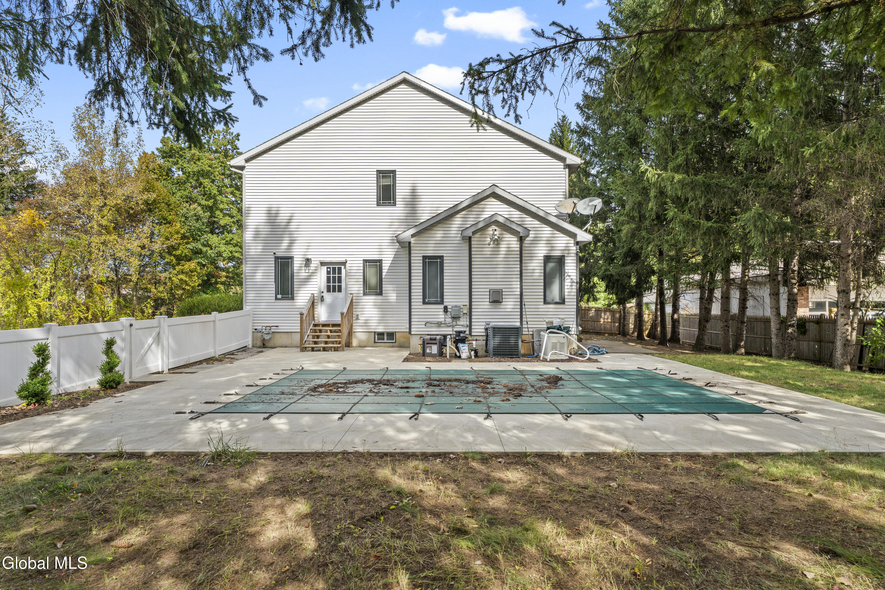 1 Pinecrest Drive Niskayuna NY 12309