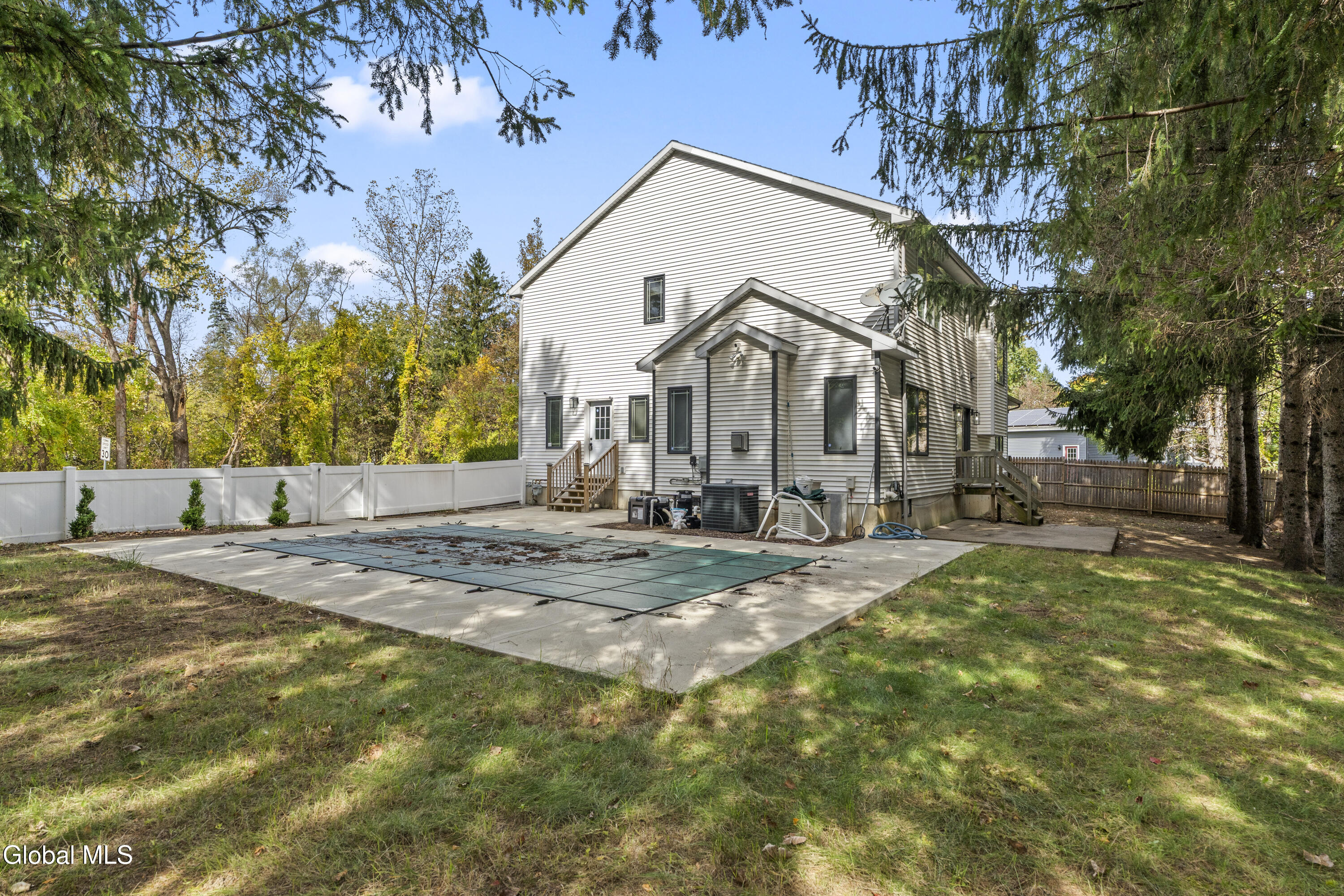 1 Pinecrest Drive Niskayuna NY 12309