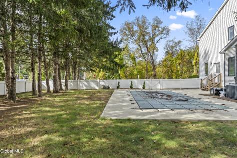 1 Pinecrest Drive Niskayuna NY 12309
