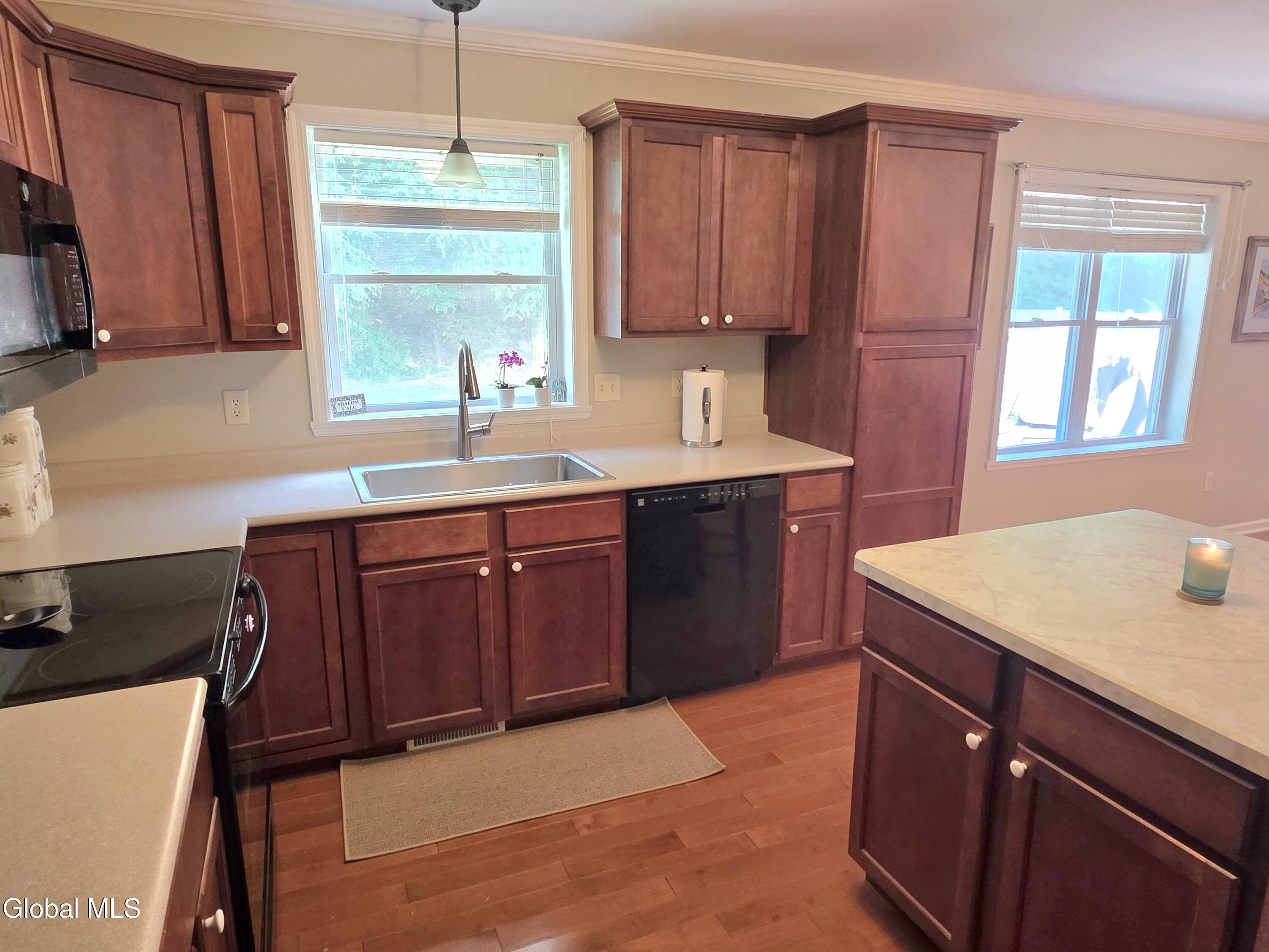 43 S Whitney Road Saratoga Springs NY 12866