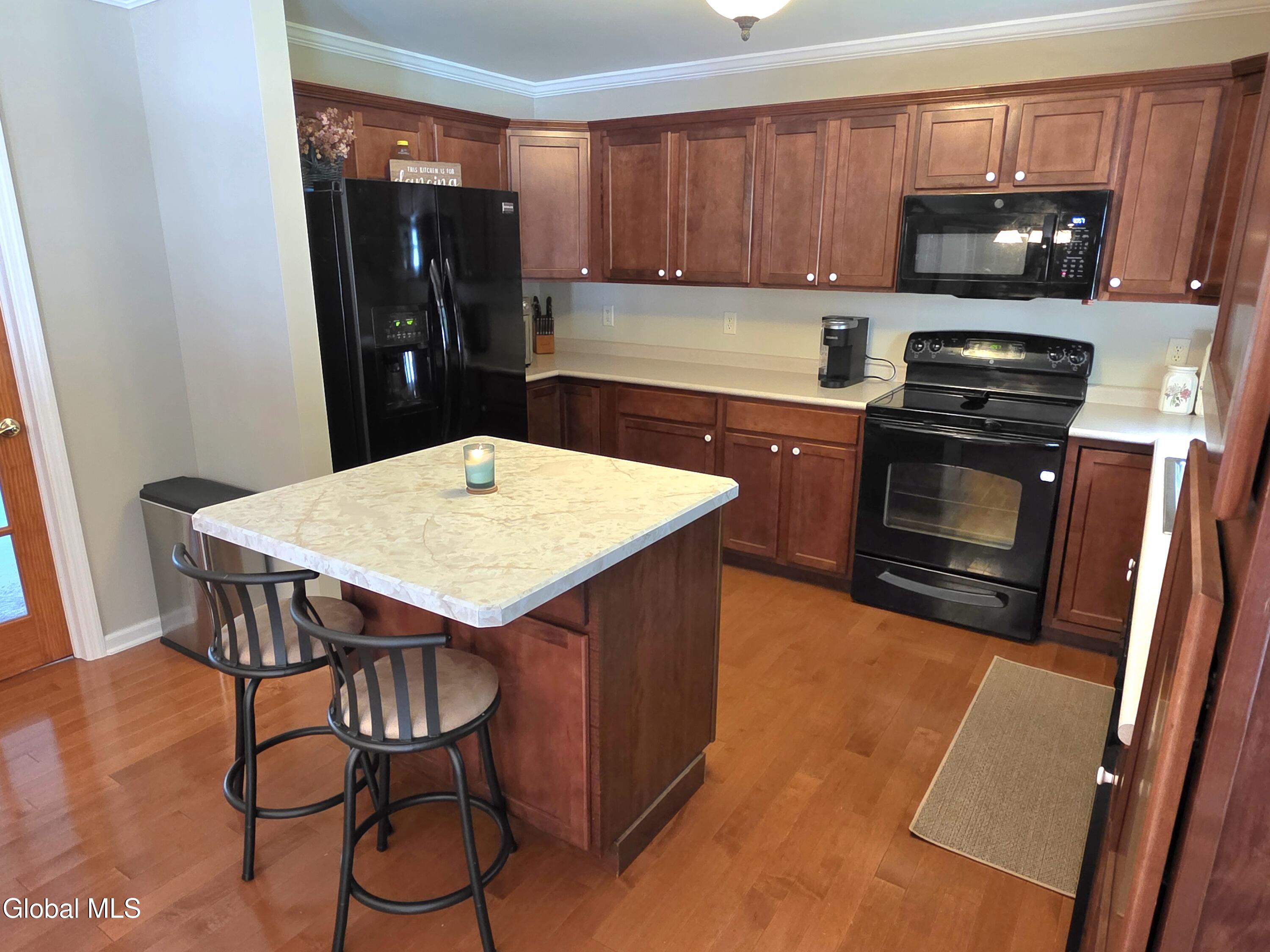 43 S Whitney Road Saratoga Springs NY 12866
