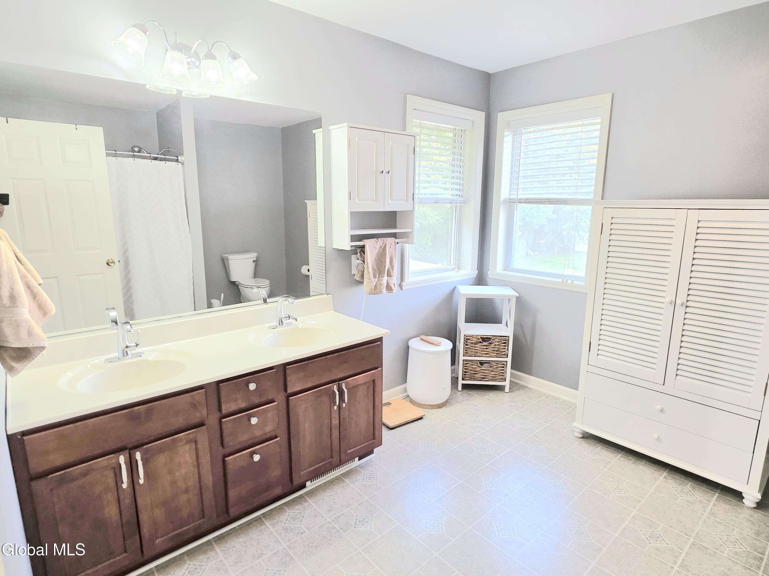 43 S Whitney Road Saratoga Springs NY 12866