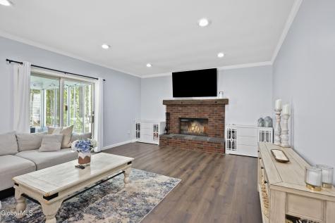 6 Pinebrook Drive Ballston Spa NY 12020