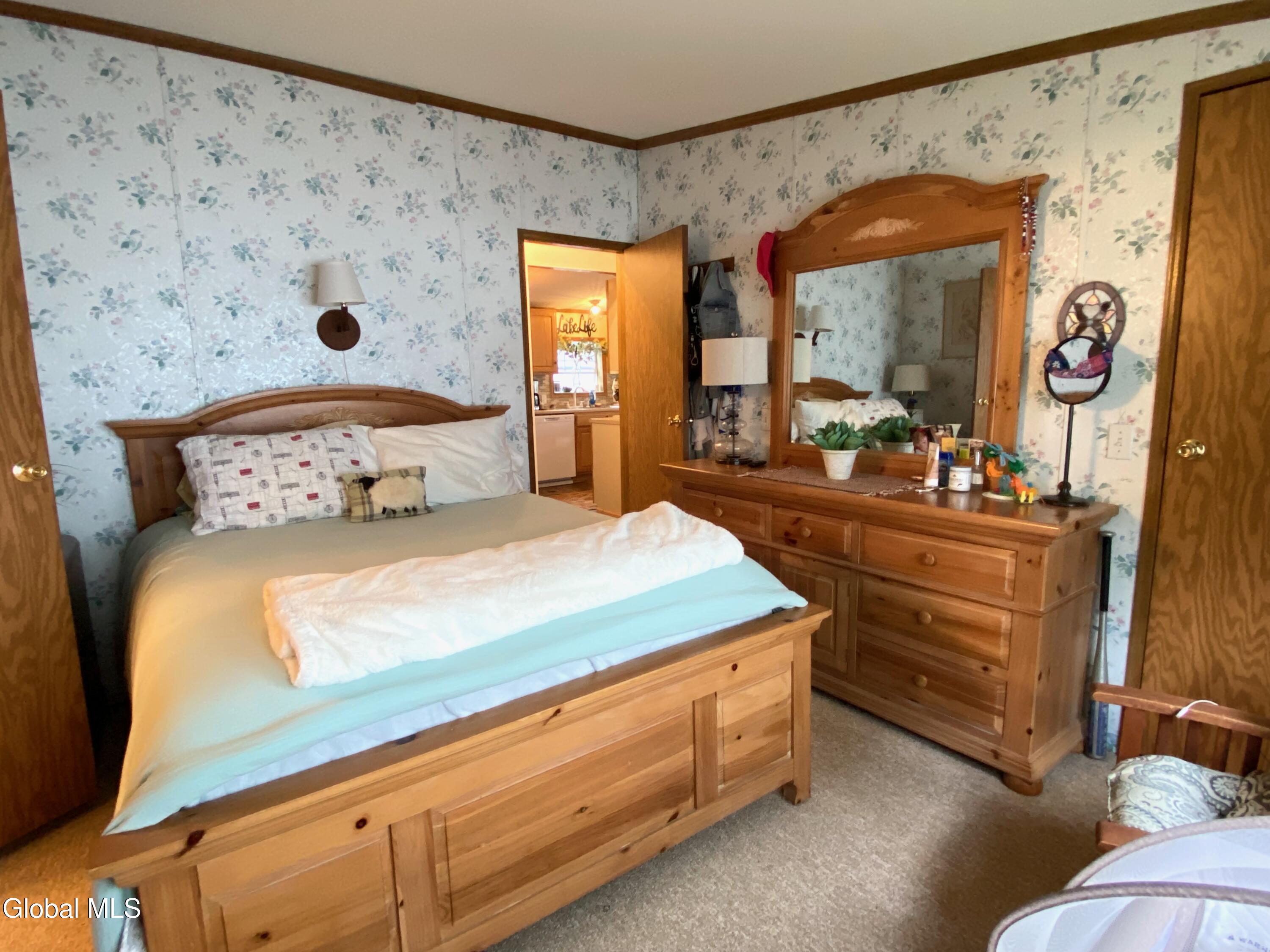 4 Lower Heights Road Edinburg NY 12835