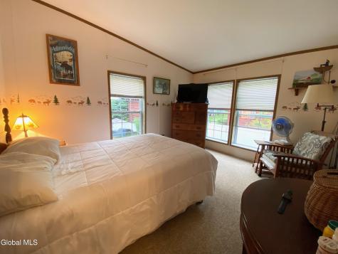 4 Lower Heights Road Edinburg NY 12835