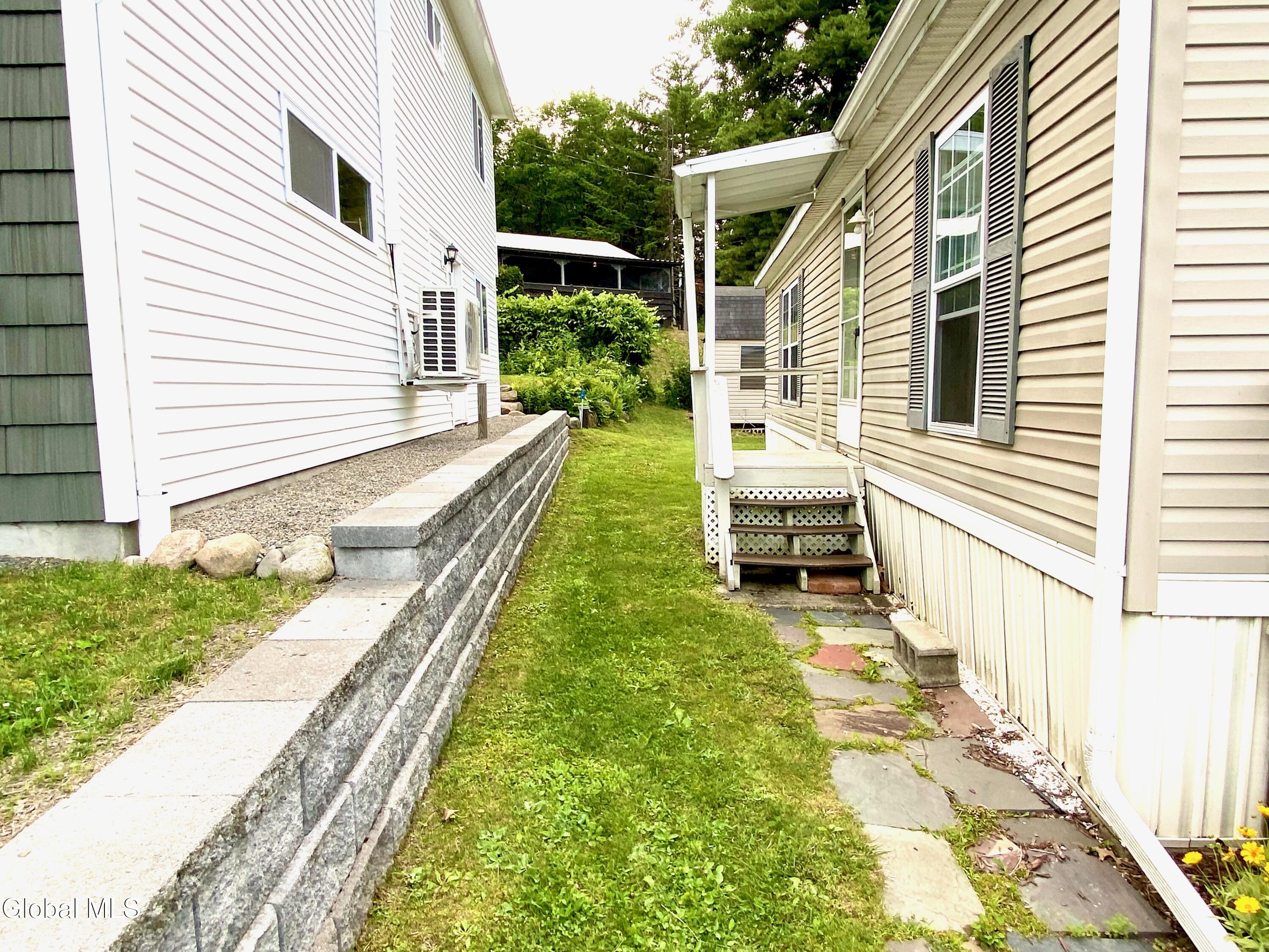4 Lower Heights Road Edinburg NY 12835