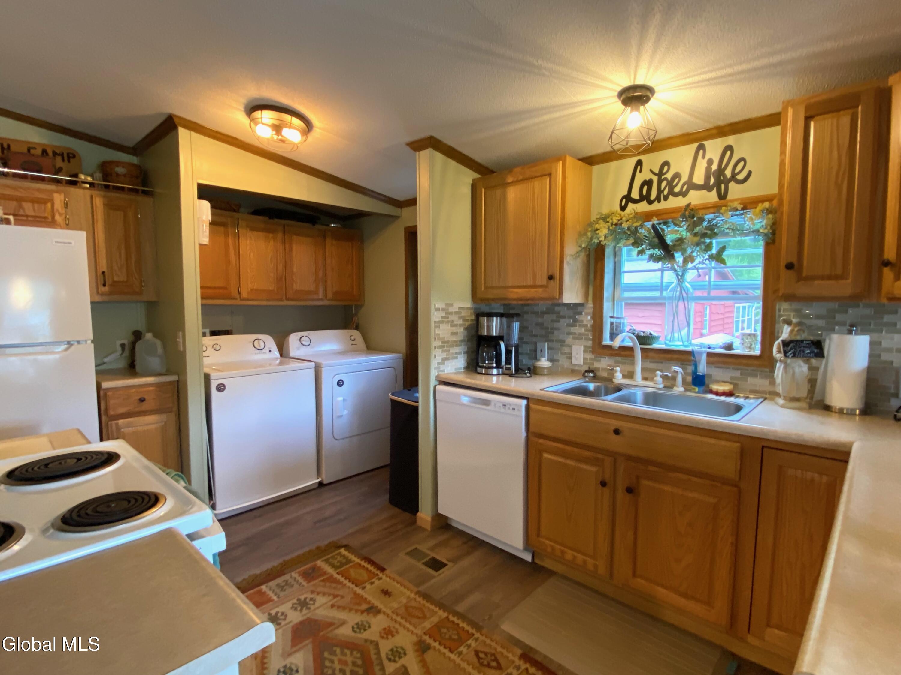 4 Lower Heights Road Edinburg NY 12835