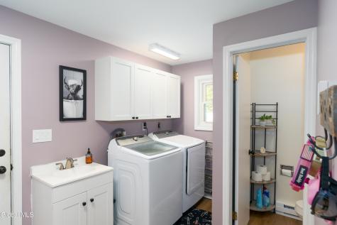 24 Peggy Ann Road Queensbury NY 12804