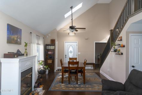 24 Peggy Ann Road Queensbury NY 12804