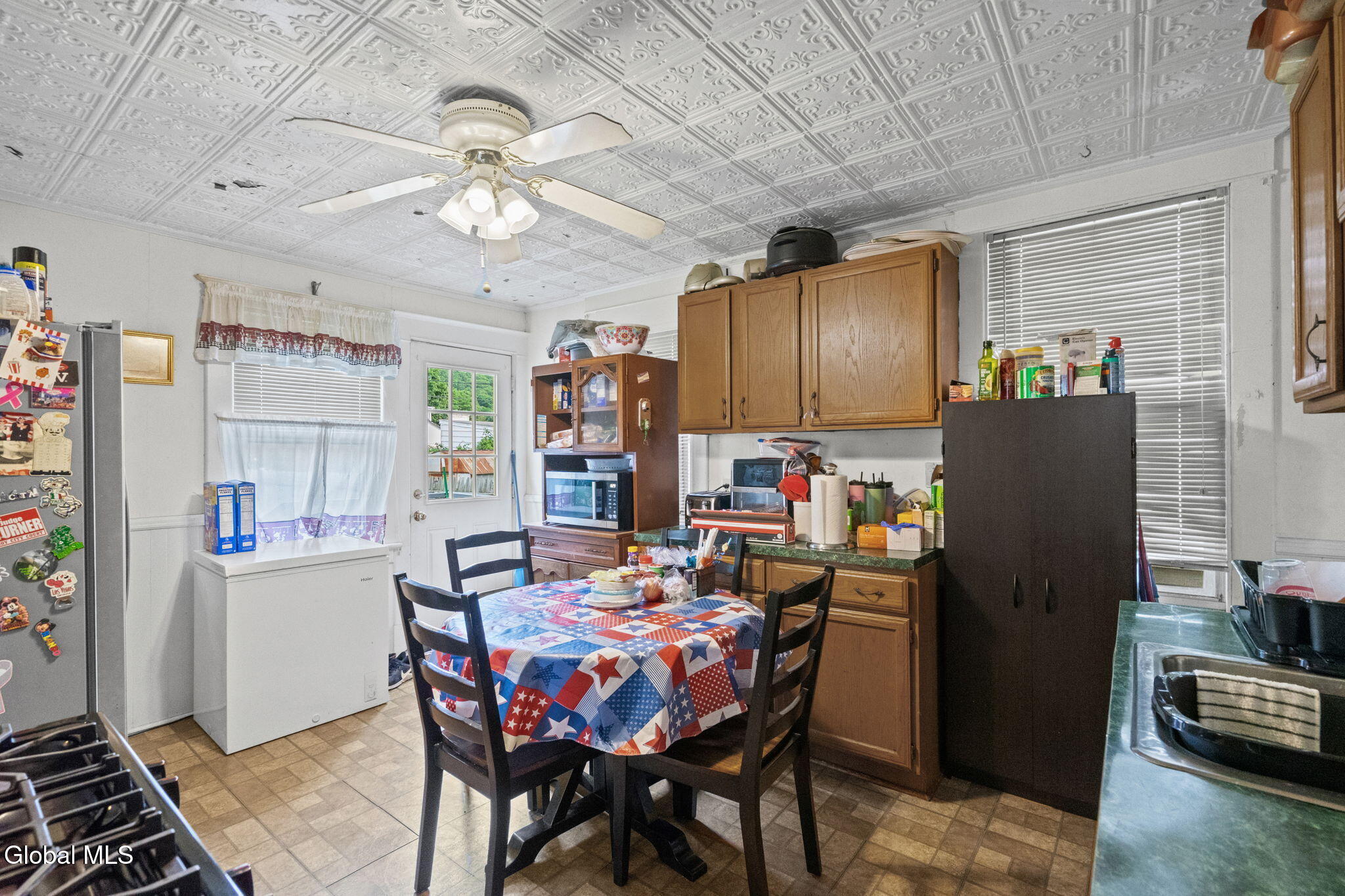 446 7th Avenue Troy NY 12182