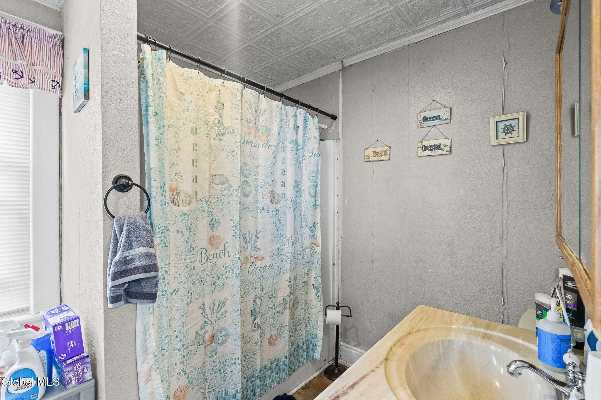 446 7th Avenue Troy NY 12182