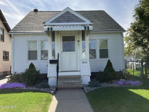 3025 Cox Avenue Schenectady NY 12306