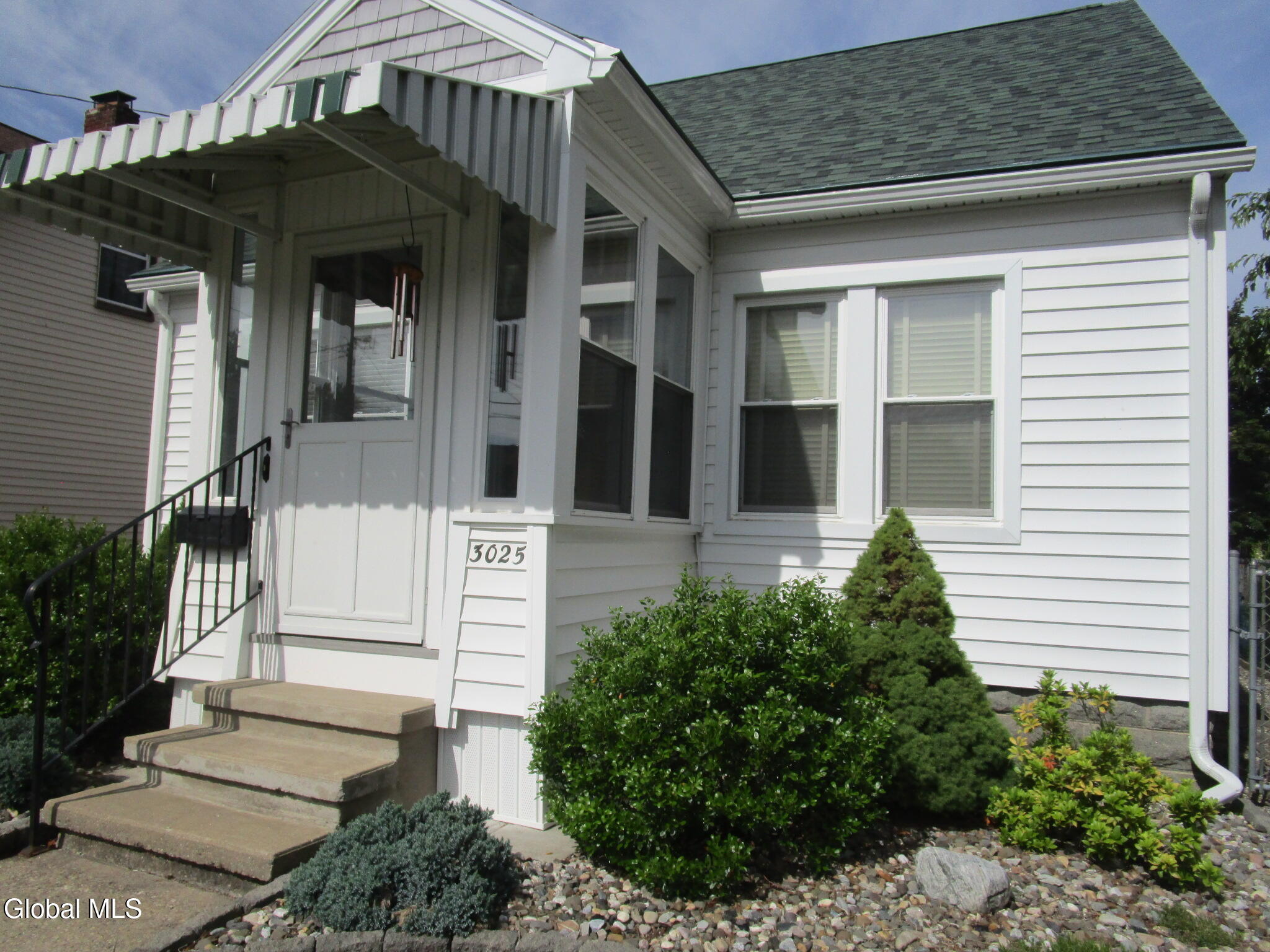3025 Cox Avenue Schenectady NY 12306