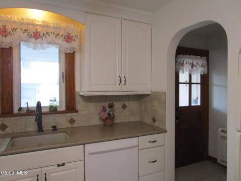 3025 Cox Avenue Schenectady NY 12306