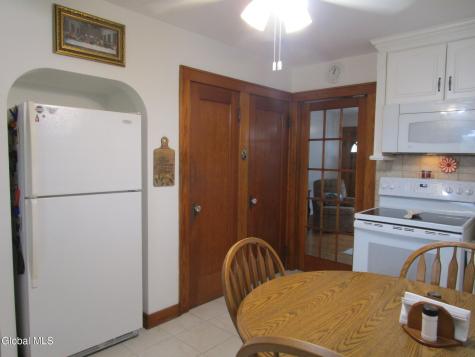 3025 Cox Avenue Schenectady NY 12306