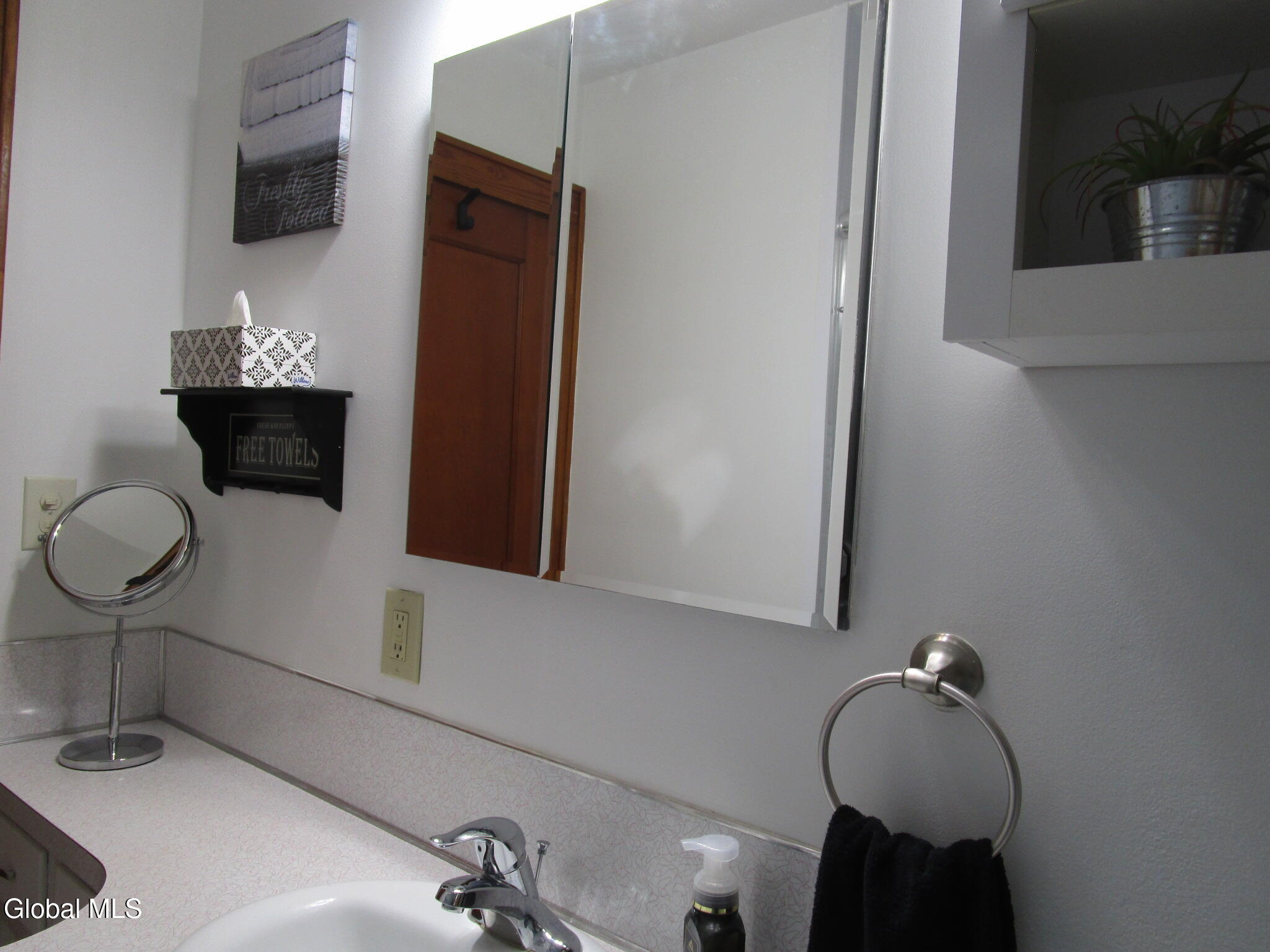 3025 Cox Avenue Schenectady NY 12306
