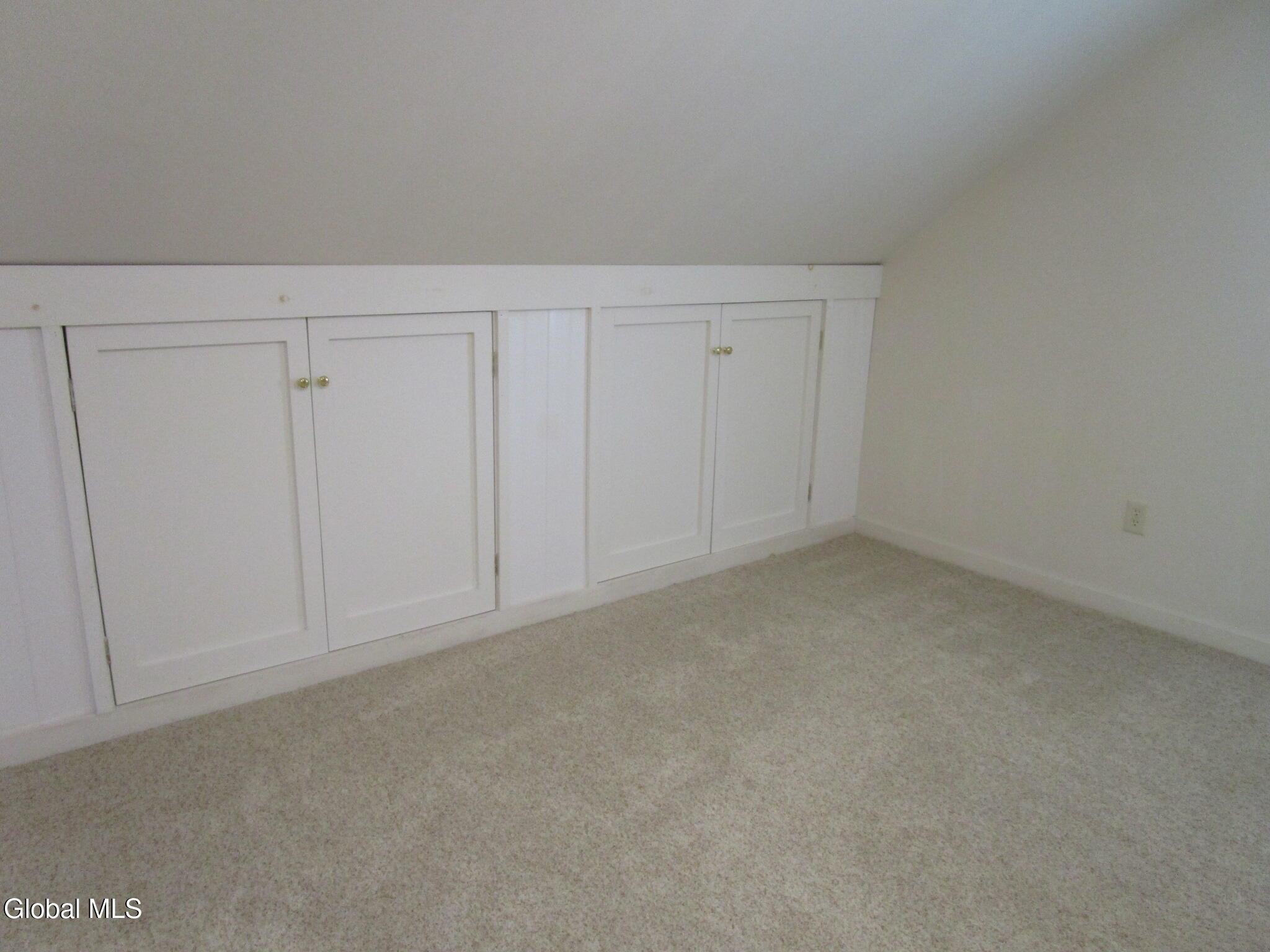 3025 Cox Avenue Schenectady NY 12306