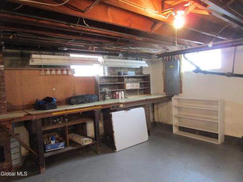 3025 Cox Avenue Schenectady NY 12306