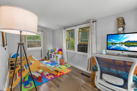 10 Kidder Lane Glens Falls NY 12801