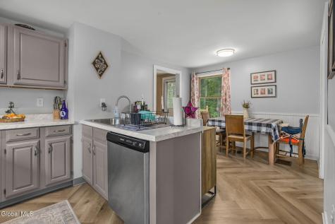 10 Kidder Lane Glens Falls NY 12801