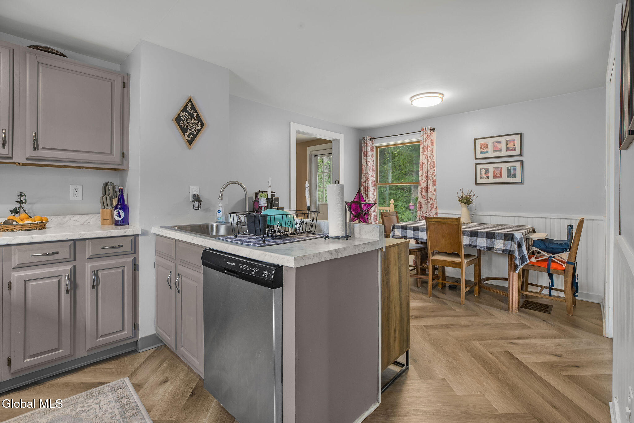 10 Kidder Lane Glens Falls NY 12801