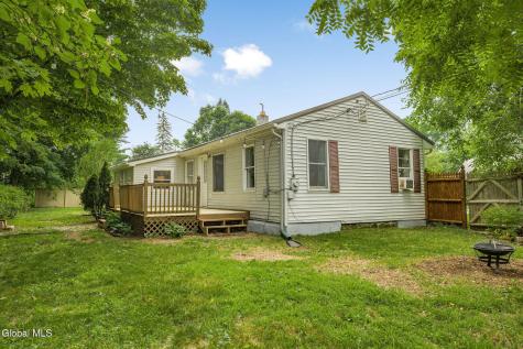 10 Kidder Lane Glens Falls NY 12801