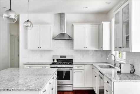 5 David Lane Clifton Park NY 12065