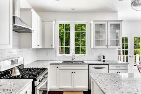 5 David Lane Clifton Park NY 12065