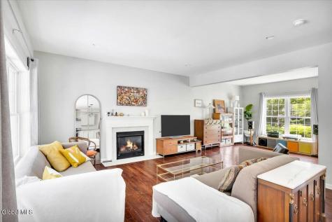 5 David Lane Clifton Park NY 12065
