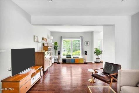 5 David Lane Clifton Park NY 12065