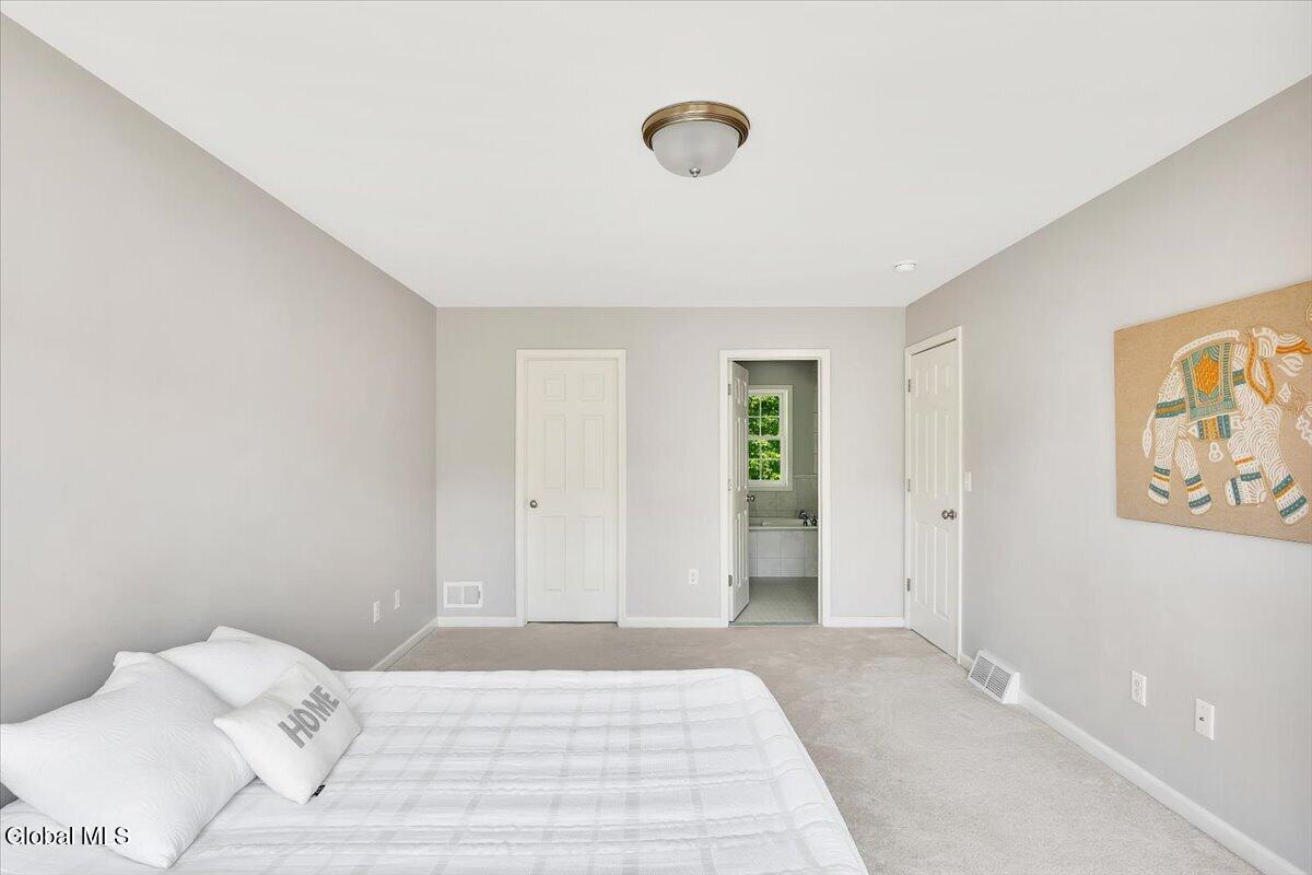 5 David Lane Clifton Park NY 12065