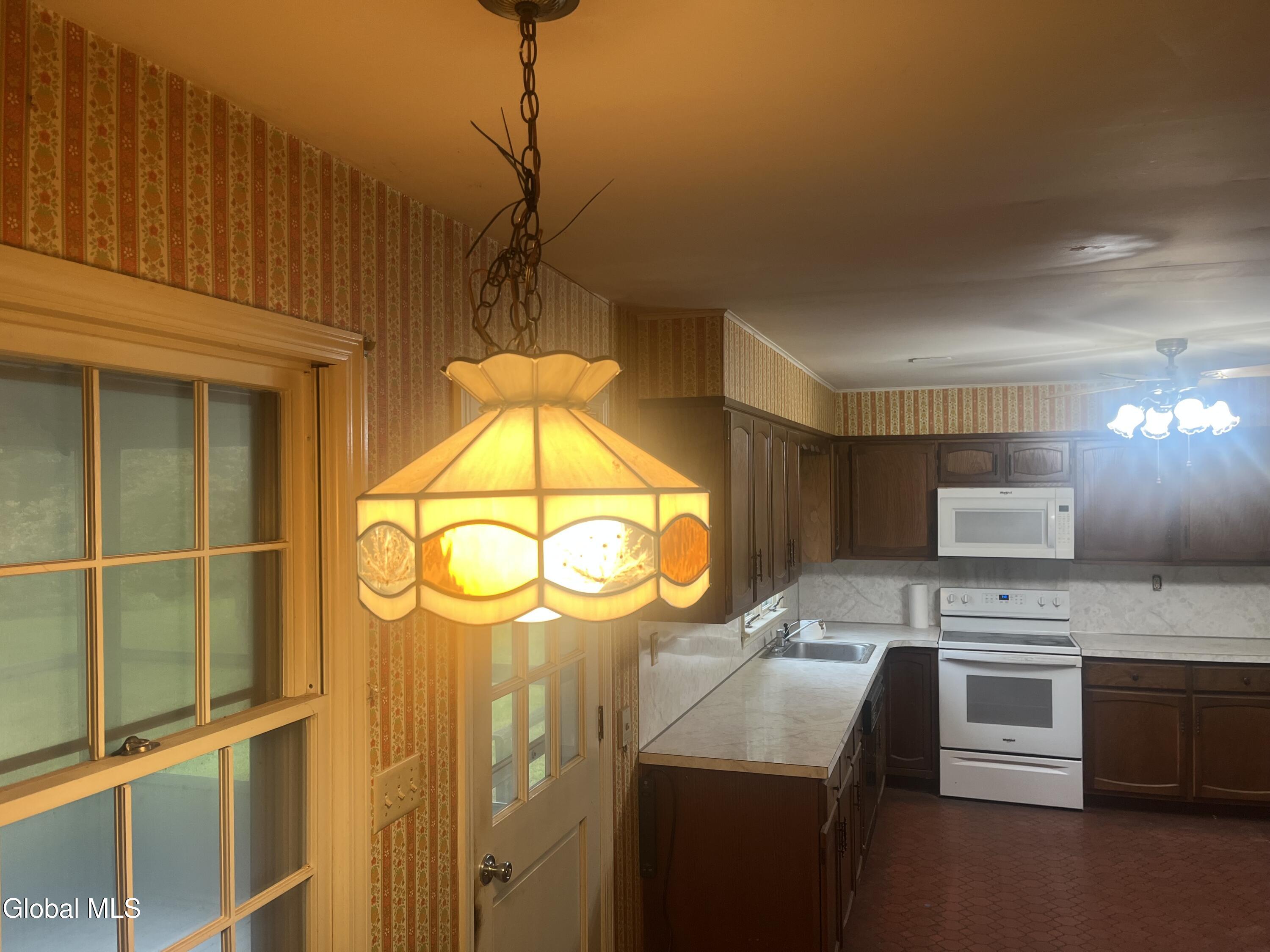 42 Heritage Parkway Glenville NY 12302