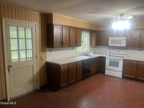 42 Heritage Parkway Glenville NY 12302