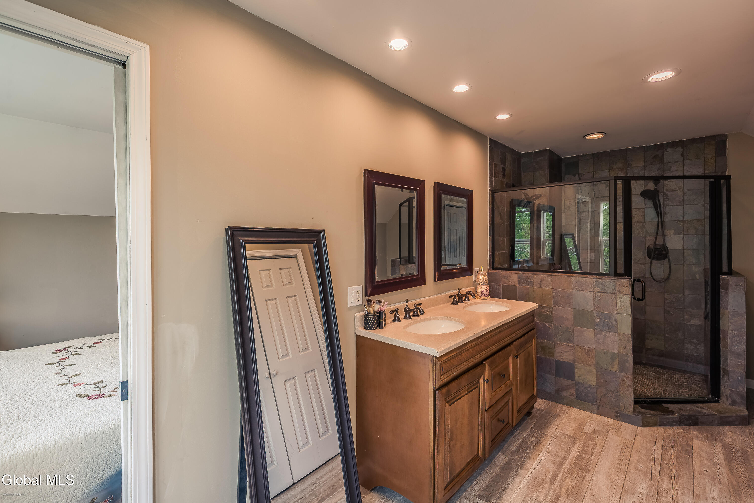 329 Severine Lane Glen NY 12072