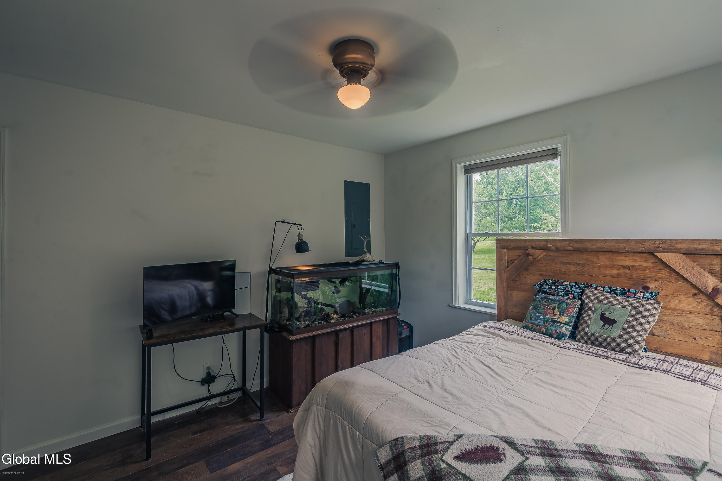 329 Severine Lane Glen NY 12072
