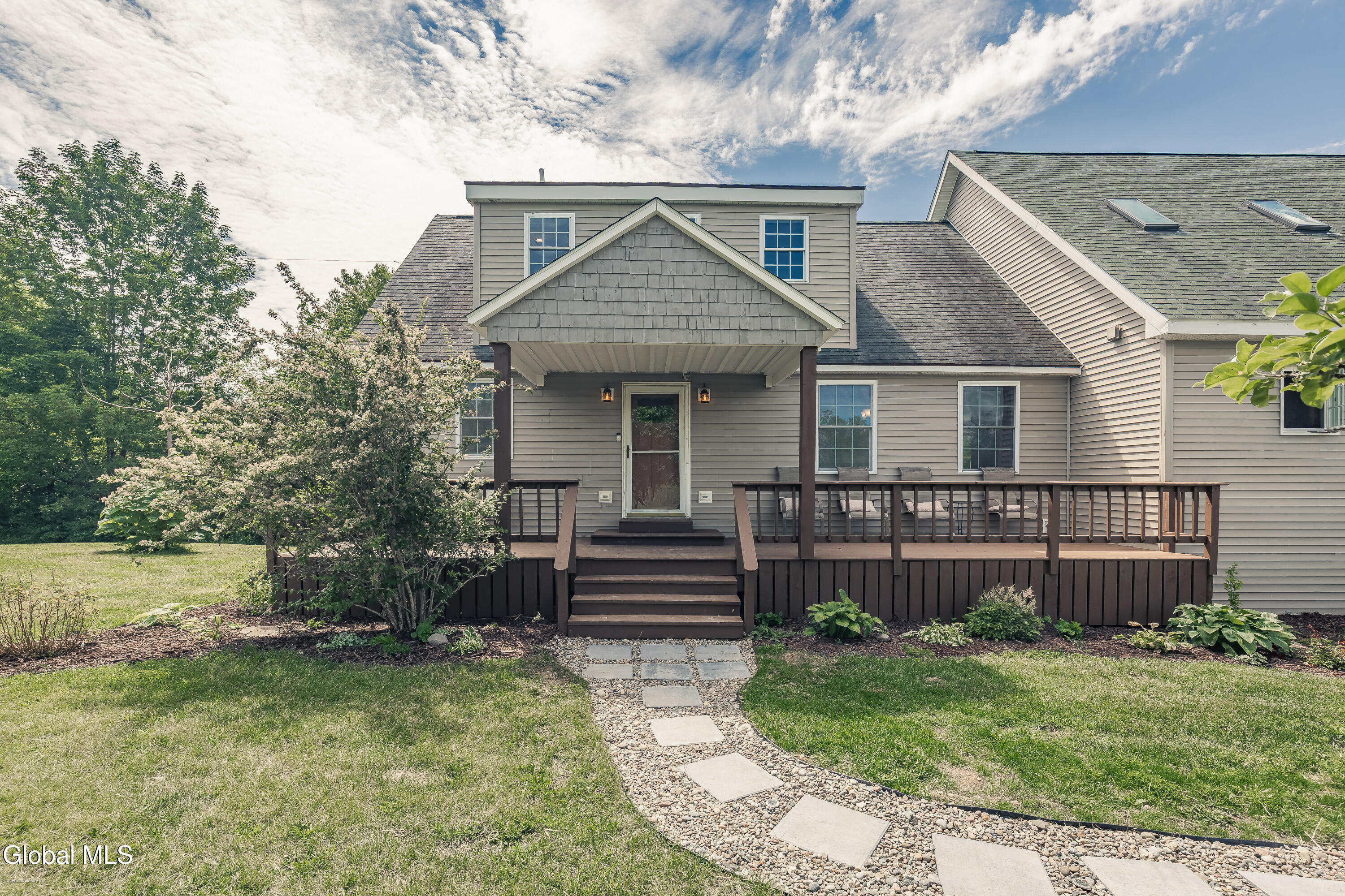 329 Severine Lane Glen NY 12072