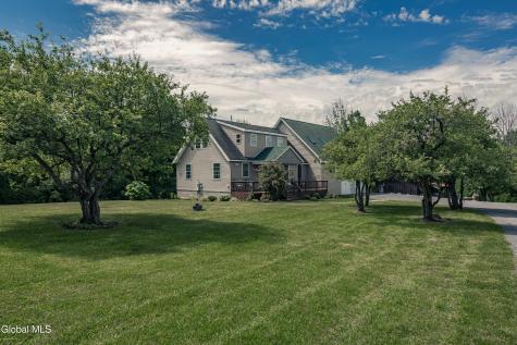 329 Severine Lane Glen NY 12072