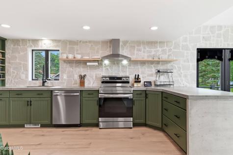 122 Bertrand Road Gloversville NY 12078