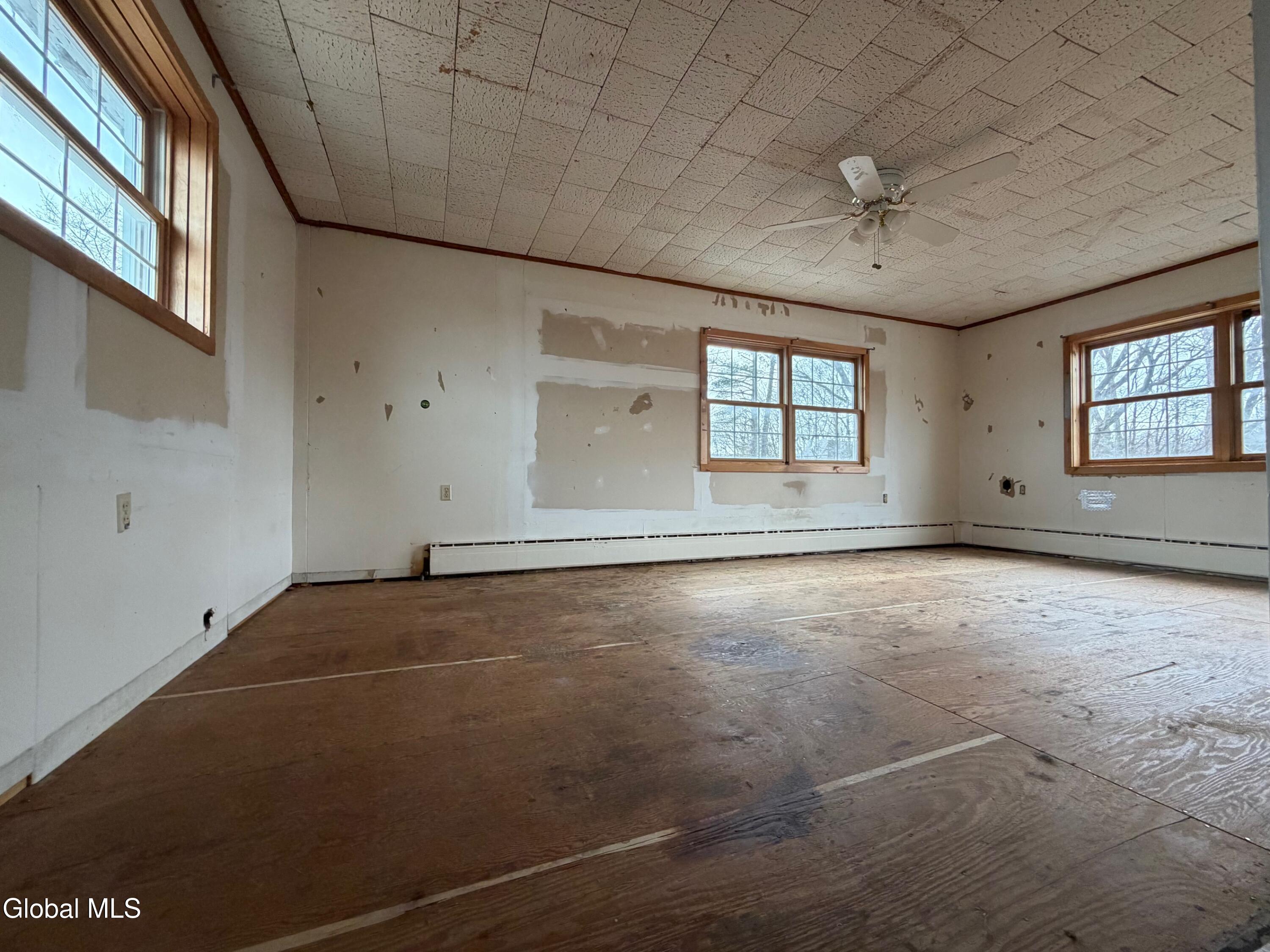 1053 Wicker Street Ticonderoga NY 12883
