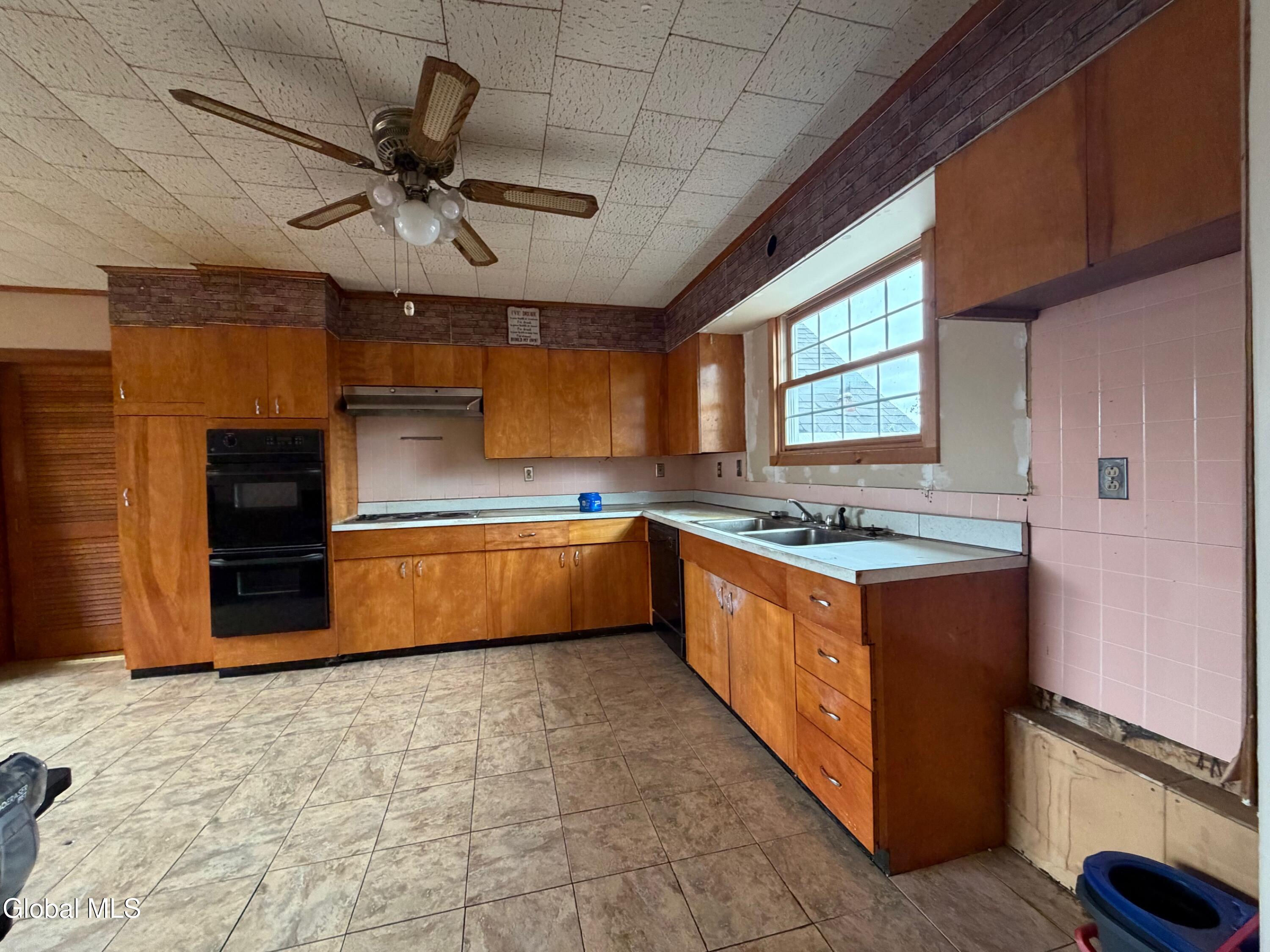 1053 Wicker Street Ticonderoga NY 12883