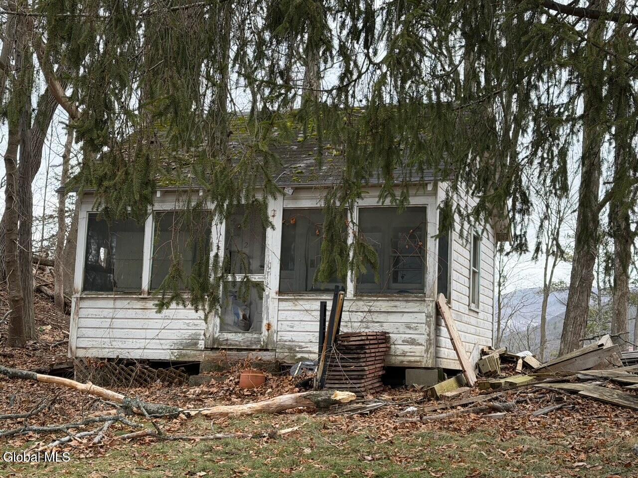 1053 Wicker Street Ticonderoga NY 12883